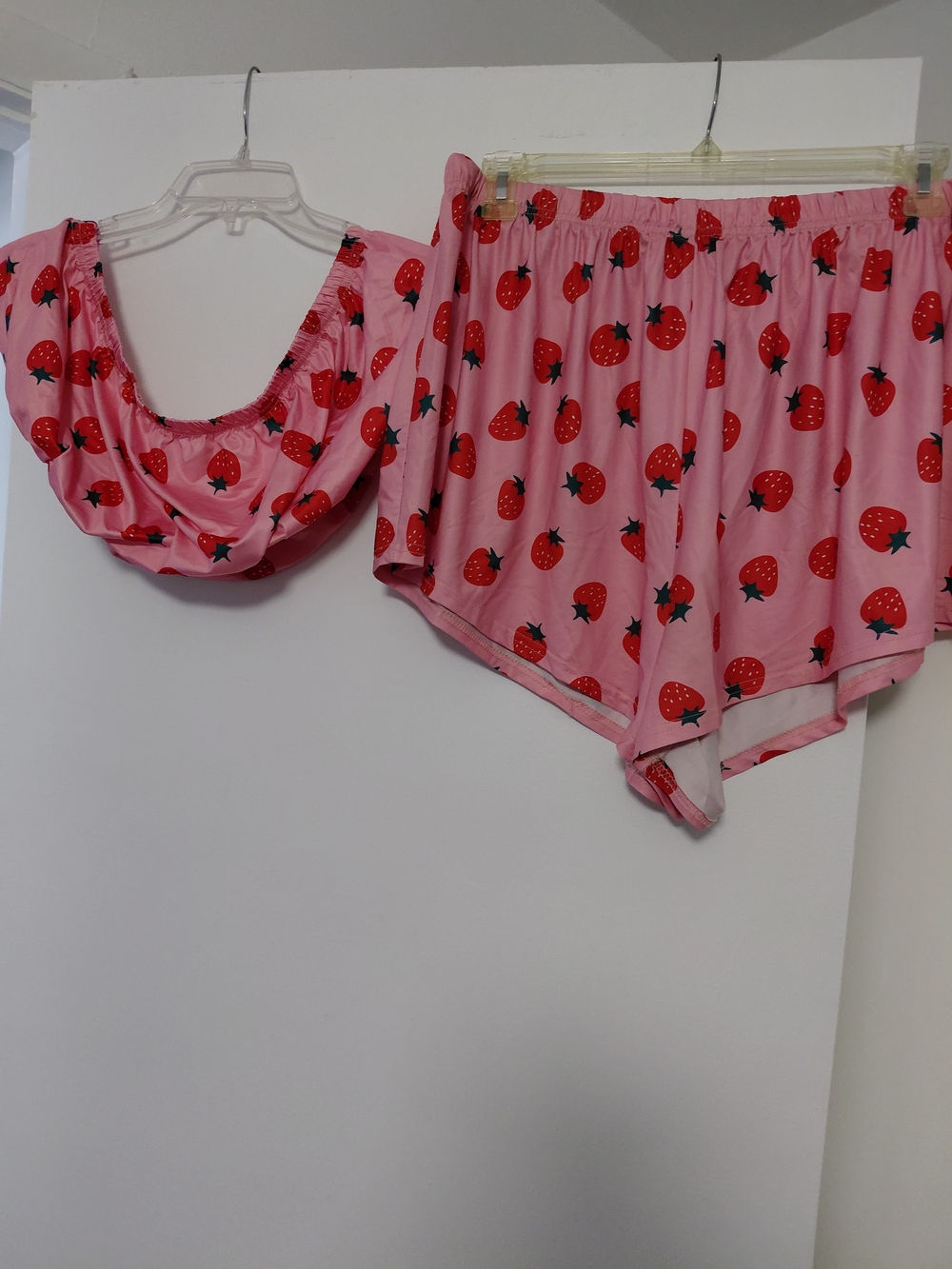 SHEIN Pink Strawberry-Print Pajama Crop Top & Shorts Set